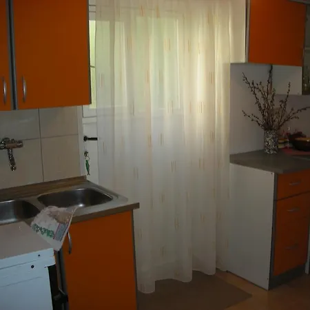 Apartman Mia *